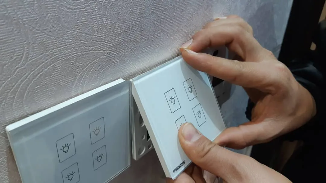 نصب و راه‌اندازی کلید لمسی و پریز هوشمند